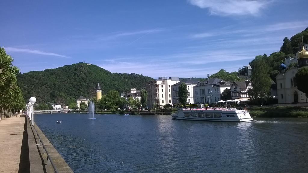 Star Hotel Fachbach Exterior foto